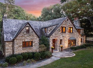 5117 Schaefer Rd, Edina, MN 55436