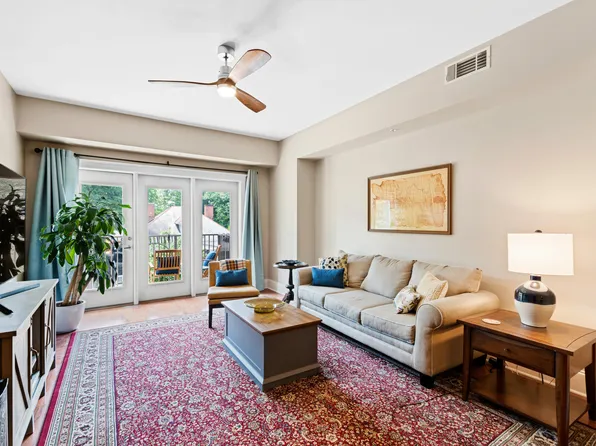 222 Glenwood Ave APT 309, Raleigh, NC 27603