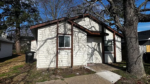 3830 Sugar Creek Cir Photo 1