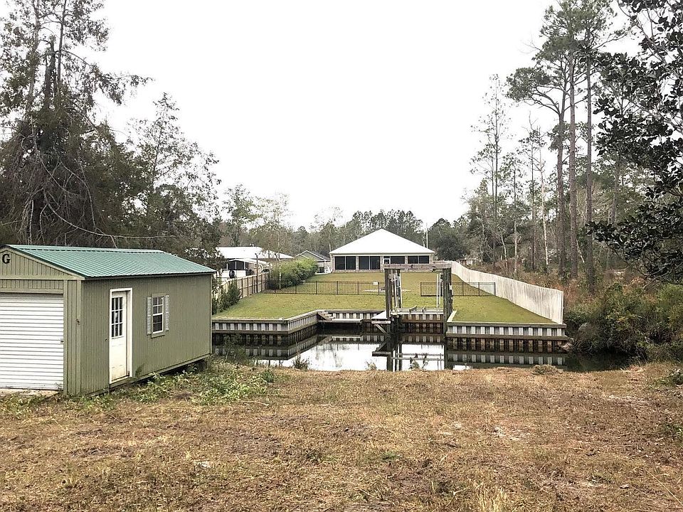 2nd image of Woodland Dr #40