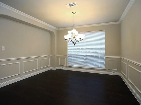 5th image of 8401 Saint Clair Dr