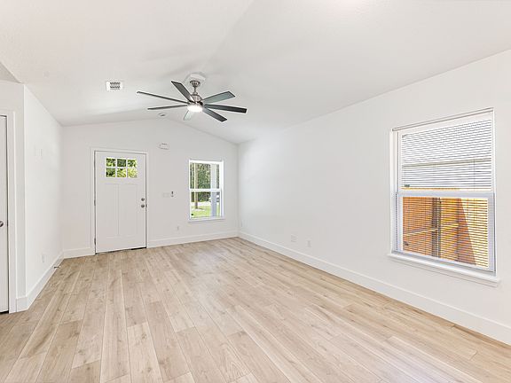 2nd image of 3520 Datura St