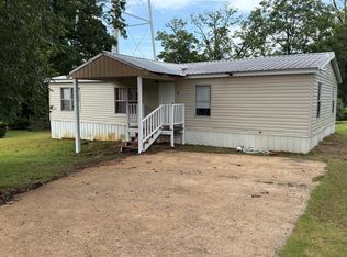 30 Church St, Ariton, AL 36311