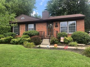 8015 Woodfern Way, Louisville, KY 40291