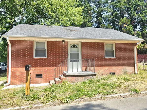 202 Mulberry St, Reidsville, NC 27320