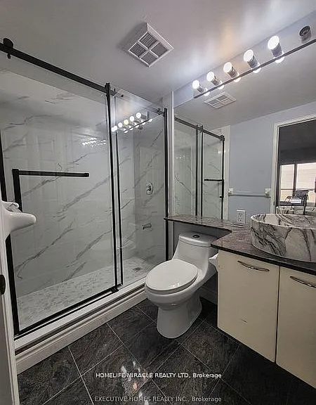 55 Bloor St E #603 — Photo 12
