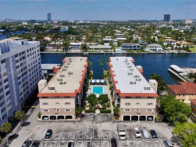 2081 S Ocean Dr APT 210, Hallandale, FL, 33009