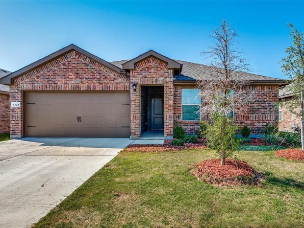 6121 General Store Way, Fort Worth, TX 76179