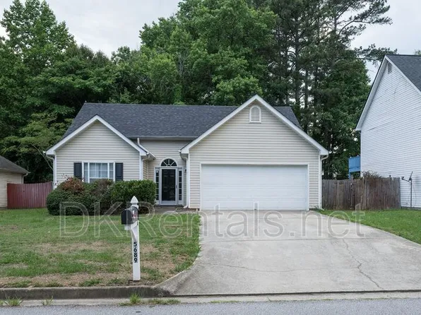 5689 Isleworth Way, Atlanta, GA 30349