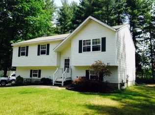 8 Primrose Ave, South Glens Falls, NY 12803