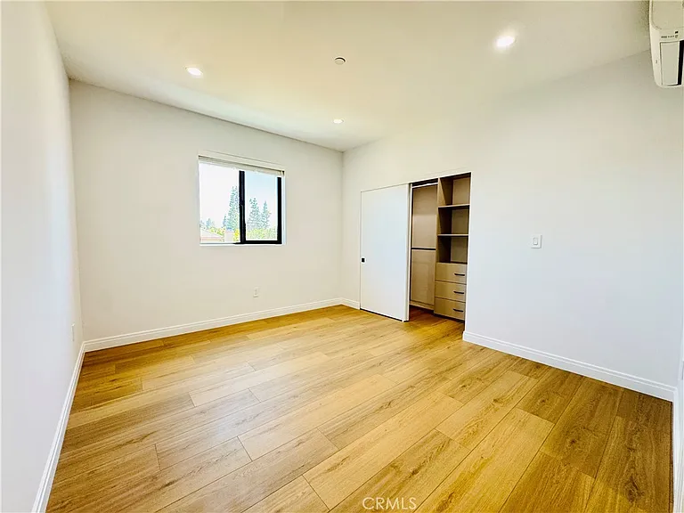 7744 1/2 Vassar Ave — Photo 19