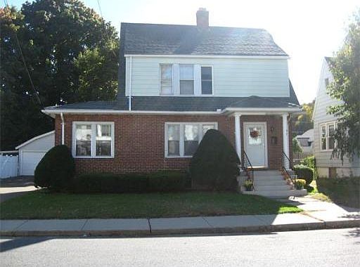 2nd image of 50 W Glen St