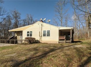 2640 Crossroads Dr SW, Mauckport, IN 47142