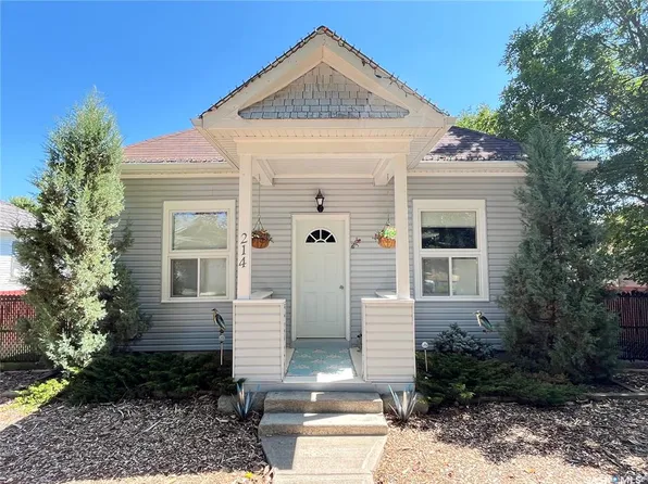 214 Marsh STREET, Maple Creek, SK S0N 1N0