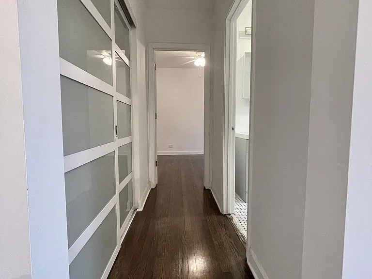 1446 W Winnemac Ave #1B — Photo 6