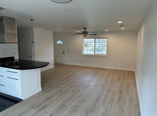 712 Valley Oak Dr, Winters, CA 95694