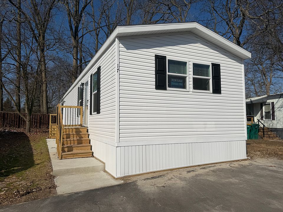 1st image of 475 North Maple Lot 17