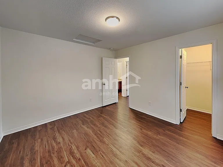 5778 Badenoch Ter — Photo 17
