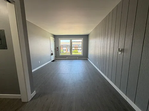 910 Richard Dr Photo 1