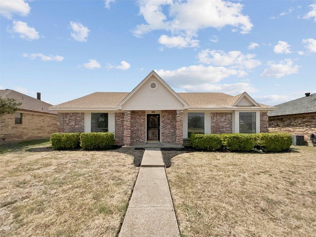 Coomer Creek, Garland, TX Homes for Sale & Real Estate