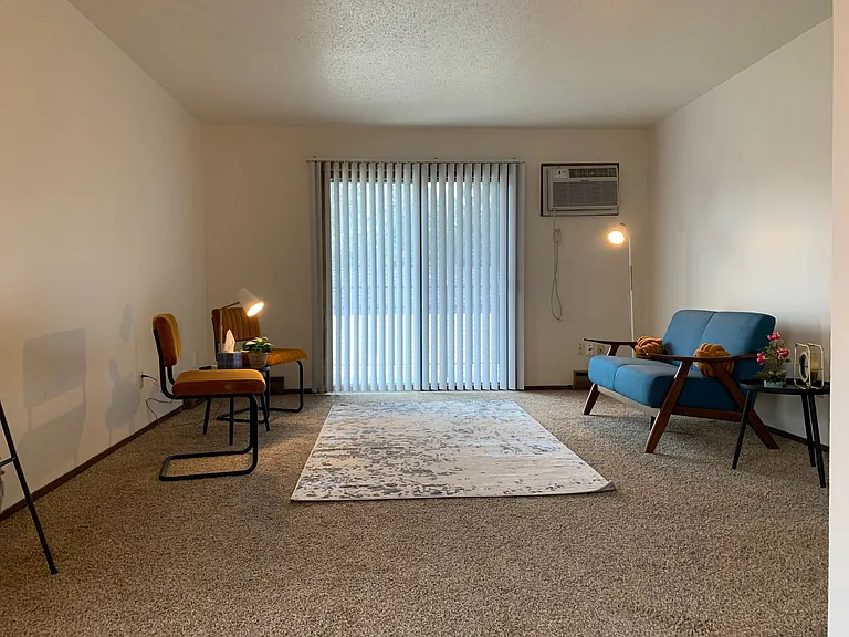 Silver Leaf Apartments — Photo 11