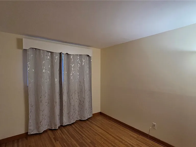419 Cherokee Dr — Photo 13