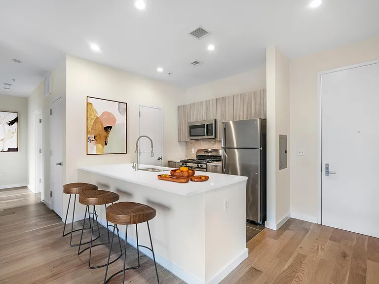Well Appointed Kitchens with Gas Cooking