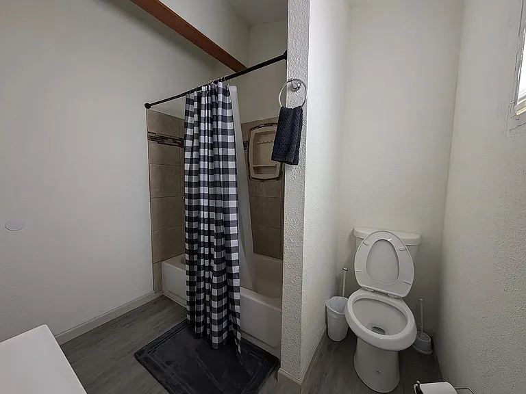 505 Marble Ave NW #B-F — Photo 13