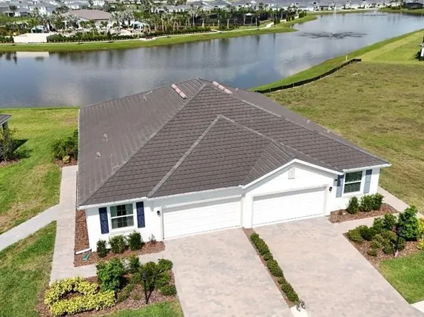 17731 Pastureland Ave, Lakewood Ranch, FL 34211