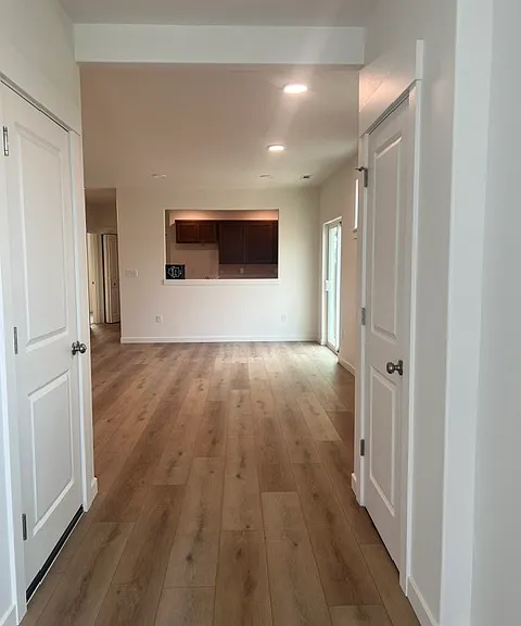 521 N Dauntless St — Photo 1