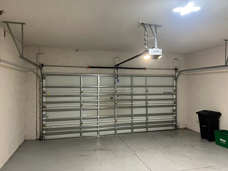 3601 Voyager Ln — Photo 3