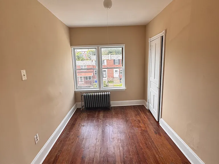 220 Osborn St #2 — Photo 35