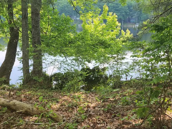 Long Shores Drive, Barrington, NH 03825