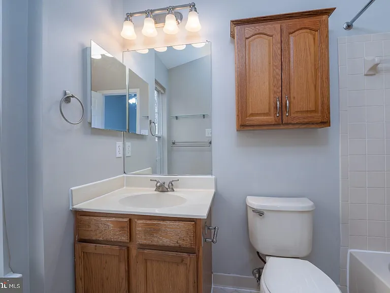 20821 Shamrock Glen Cir #804 — Photo 23