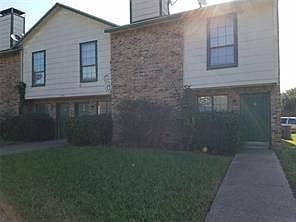 2nd image of 2705 Wimbledon Ct APT B