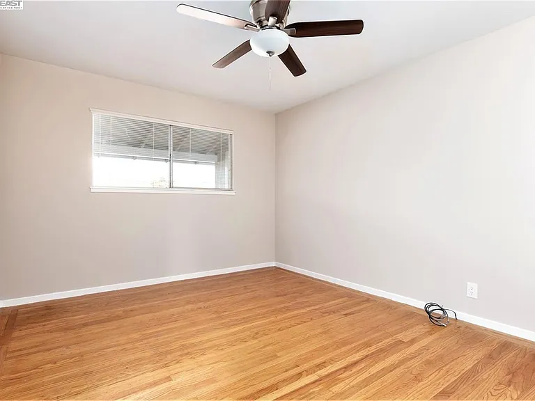 14571 Juniper St — Photo 10