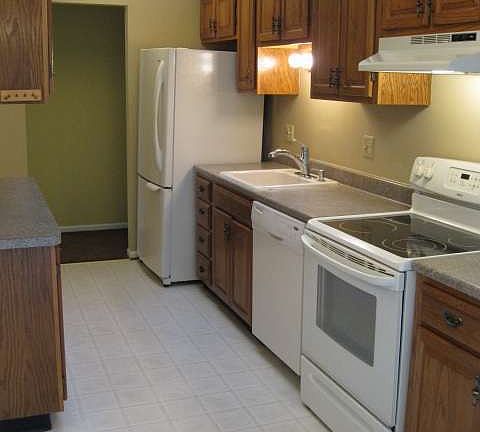 2nd image of 16993 Kari Ct