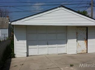 22839 Tuscany Ave, Eastpointe, MI