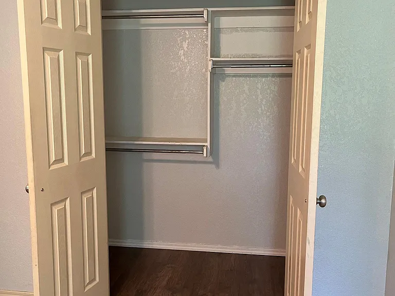 4416 Willowpoint Dr — Photo 8