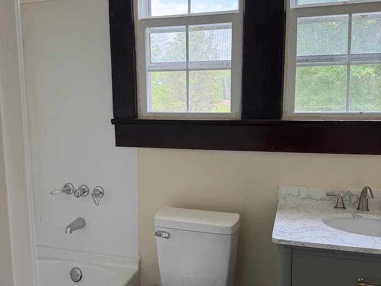 2665 E Ridge Rd — Photo 18