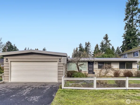 15704 Interlake Avenue N, Shoreline, WA 98133