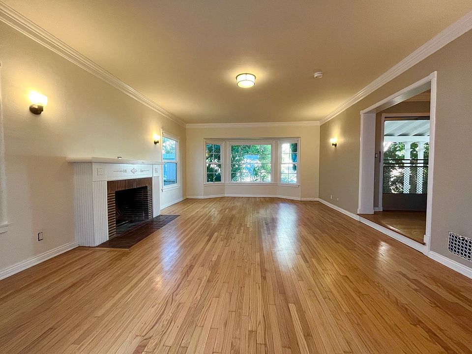1st image of 1438 Midvale Ave #Bdd122276