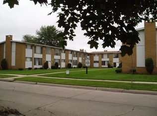 29135 Lund Ave, Warren, MI 48093