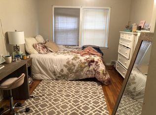 3953 Tyndall Rd, Cleveland, OH 44118