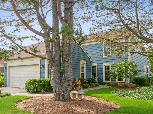 10 The Court Of Stonecreek, Northbrook, IL 60062