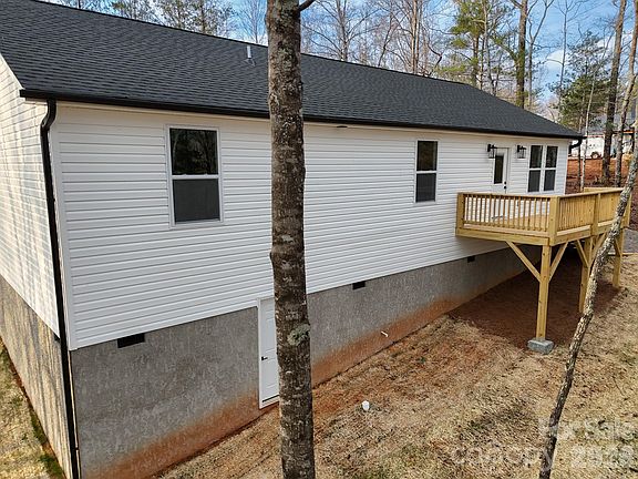 5th image of 124 Fairfield Ln