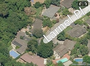 1220 Larnel Pl, Los Altos, CA 94024