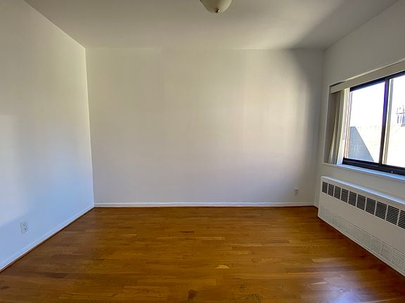 3rd image of 85 8th Ave APT 6V