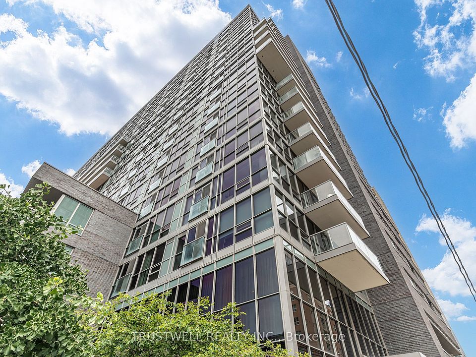 1st image of 320 Richmond St E #712