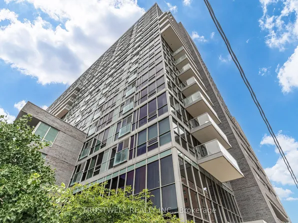 320 Richmond St E #712, Toronto, ON M5A 1P9